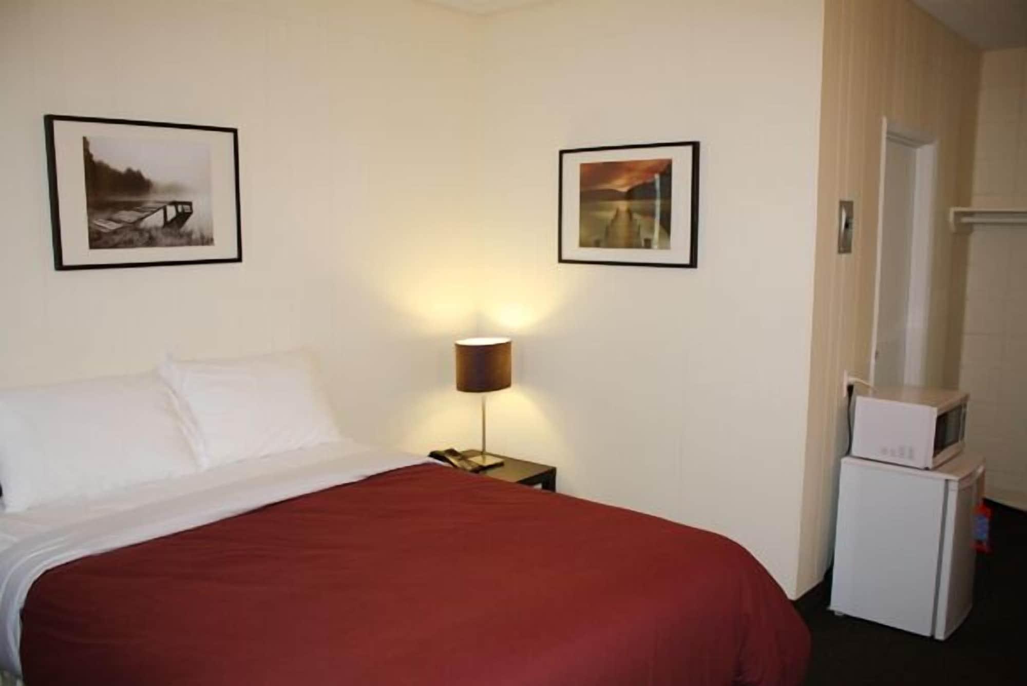 Empress Inn And Suites By The Falls Niagara Falls Exterior foto